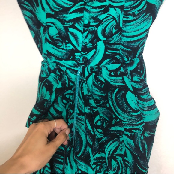 Vintage 80s Sterling Silver Rose Print V-Neck Formal Dress w/ Shoulder Pads - Picture 9 of 16